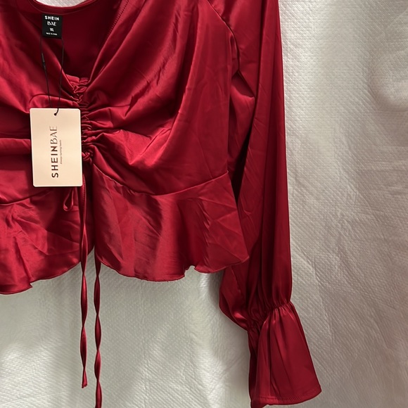 Satin blouse - Picture 5 of 6